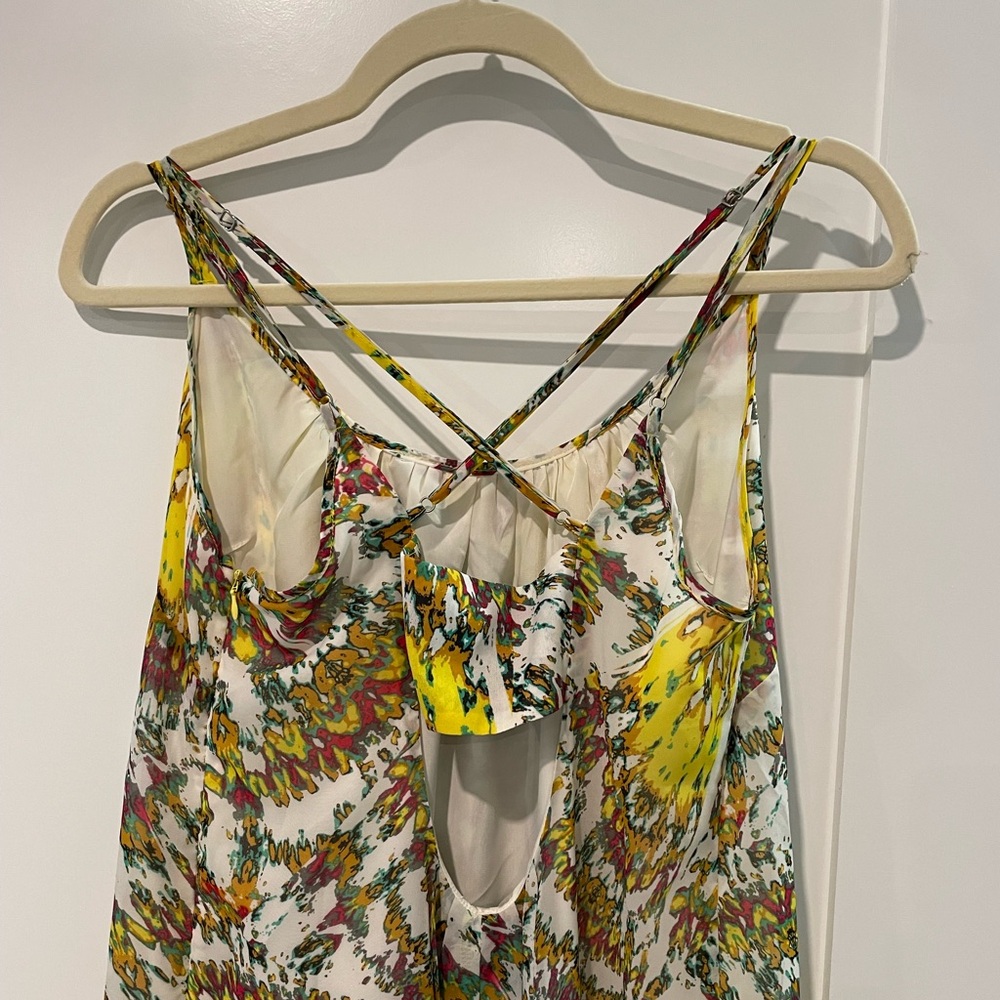 Beautiful satin dress with criss cross back detail - Picture 4 of 5